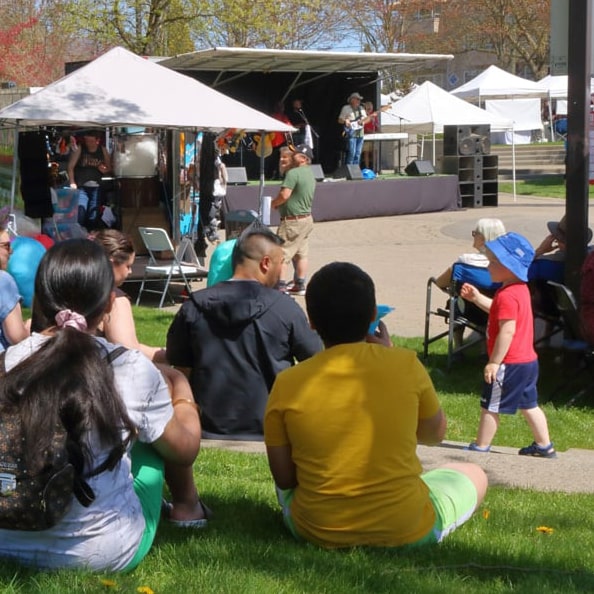 you can choose from a variety of sizes and configurations when it comes to bathroom & shower trailers, depending on your specific needs